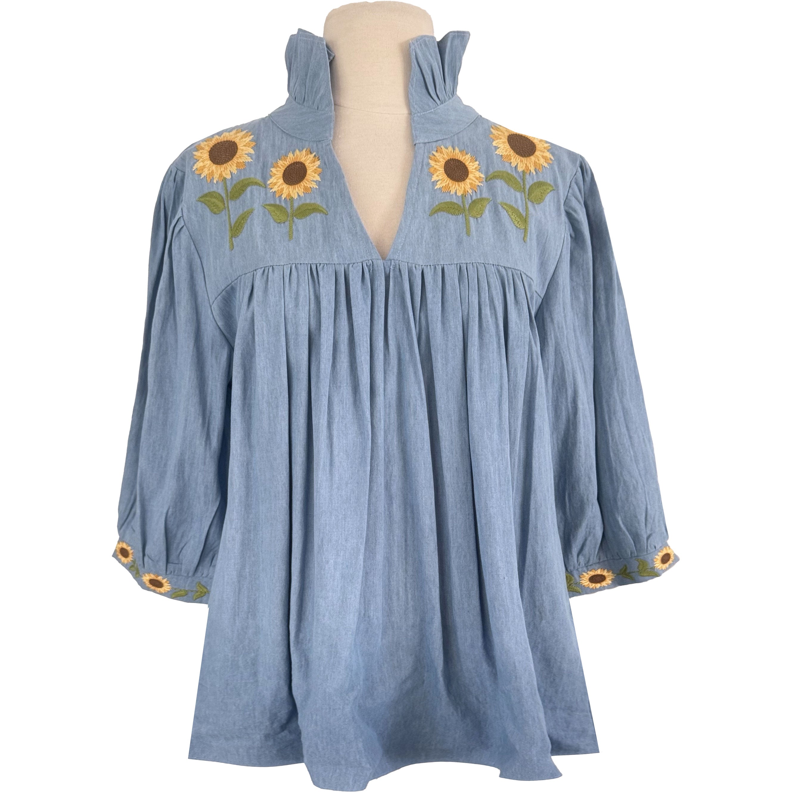 Faded Denim Sunflower Tailgater Blouse – SPIRIT DRESS